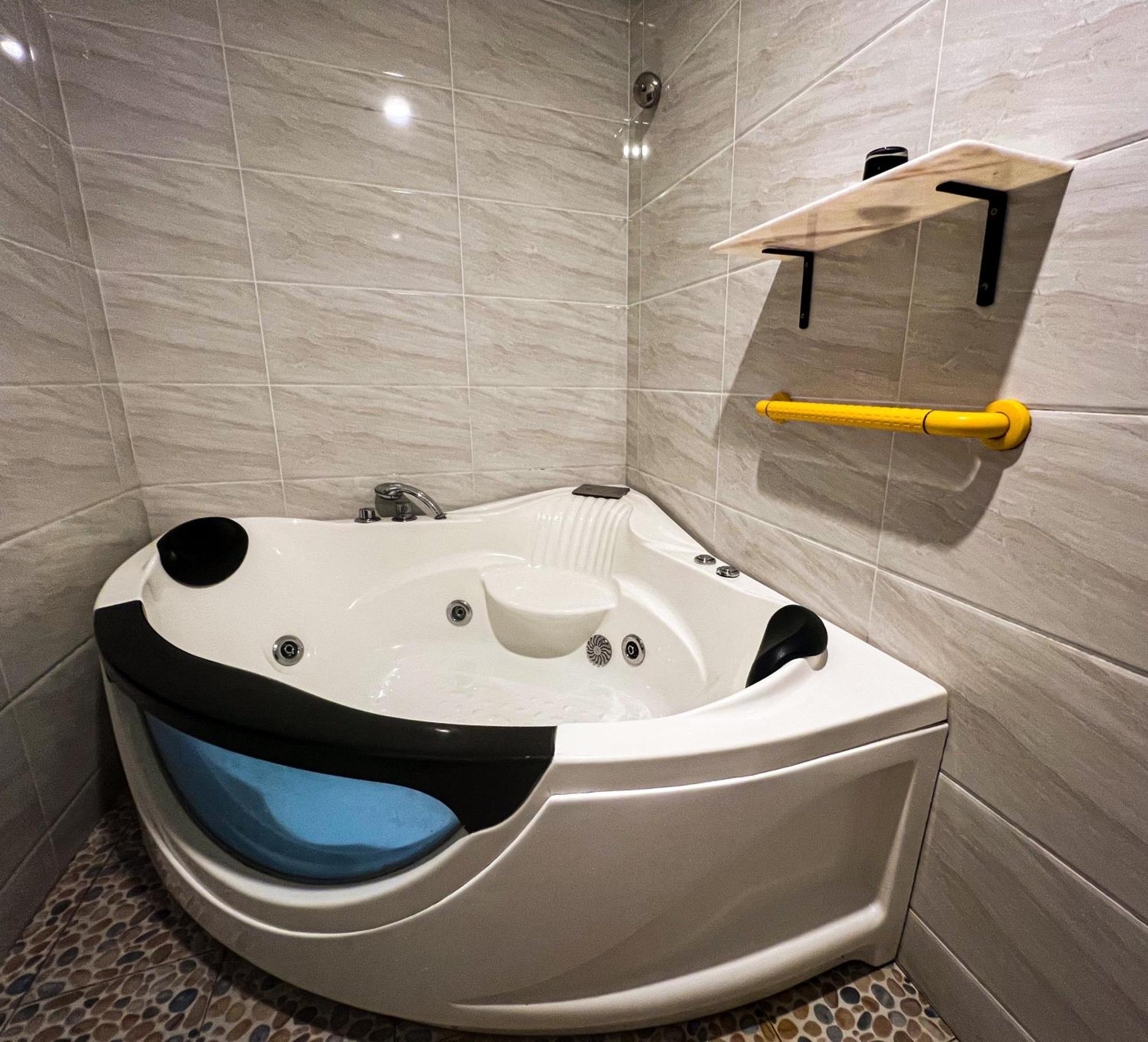 K Garden Hotel Ίπο Εξωτερικό φωτογραφία